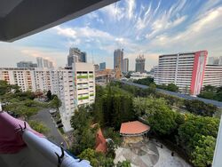 Blk 210 Jurong East Street 21 (Jurong East), HDB 3 Rooms #551201011